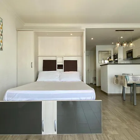 Apartment Standing Center Bay T1 8eme Avec Vue Et Parking